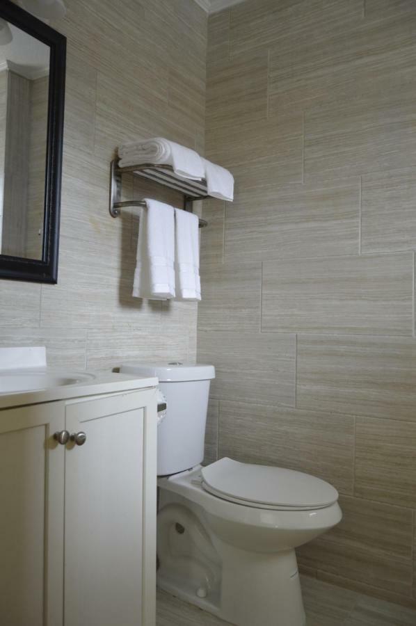 Regency Inn Toccoa ภายนอก รูปภาพ