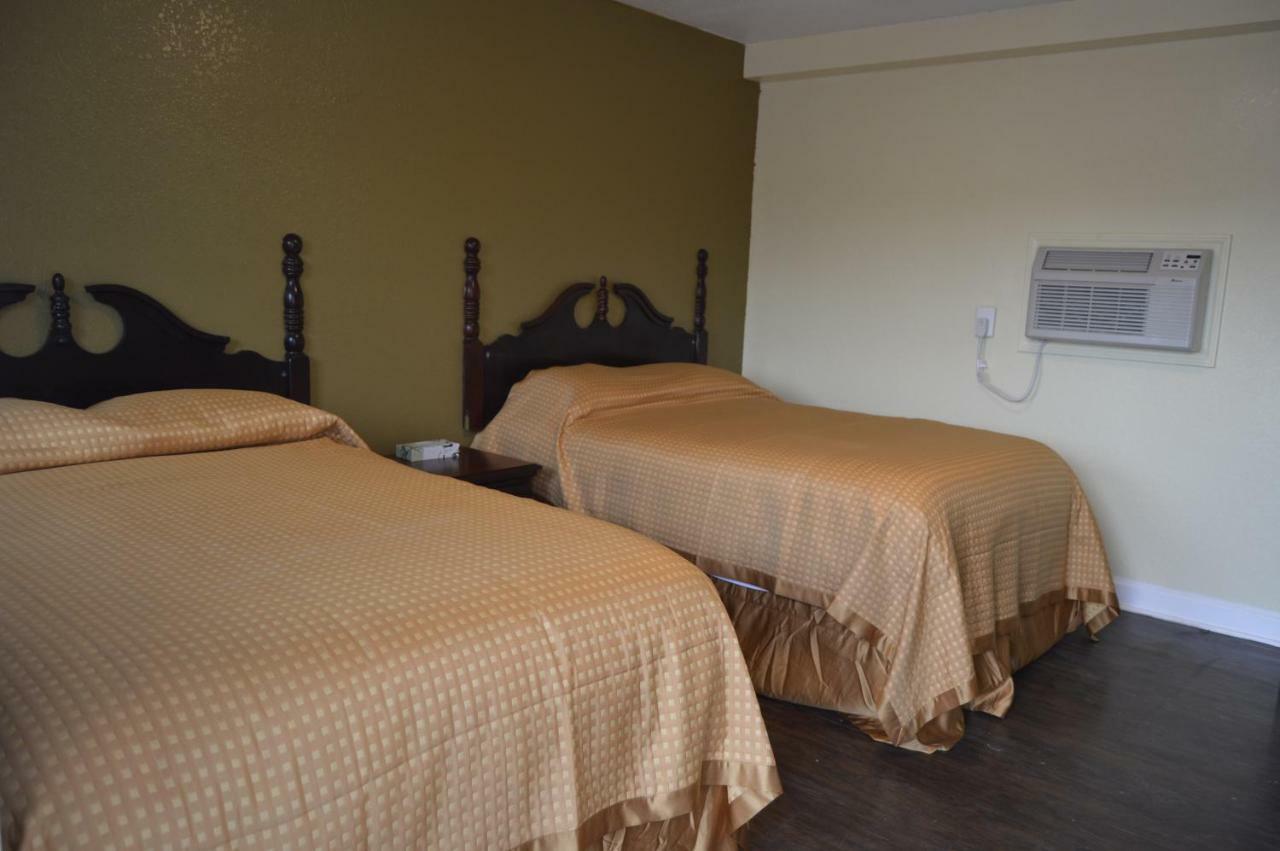 Regency Inn Toccoa ภายนอก รูปภาพ